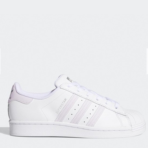 adidas superstar too big